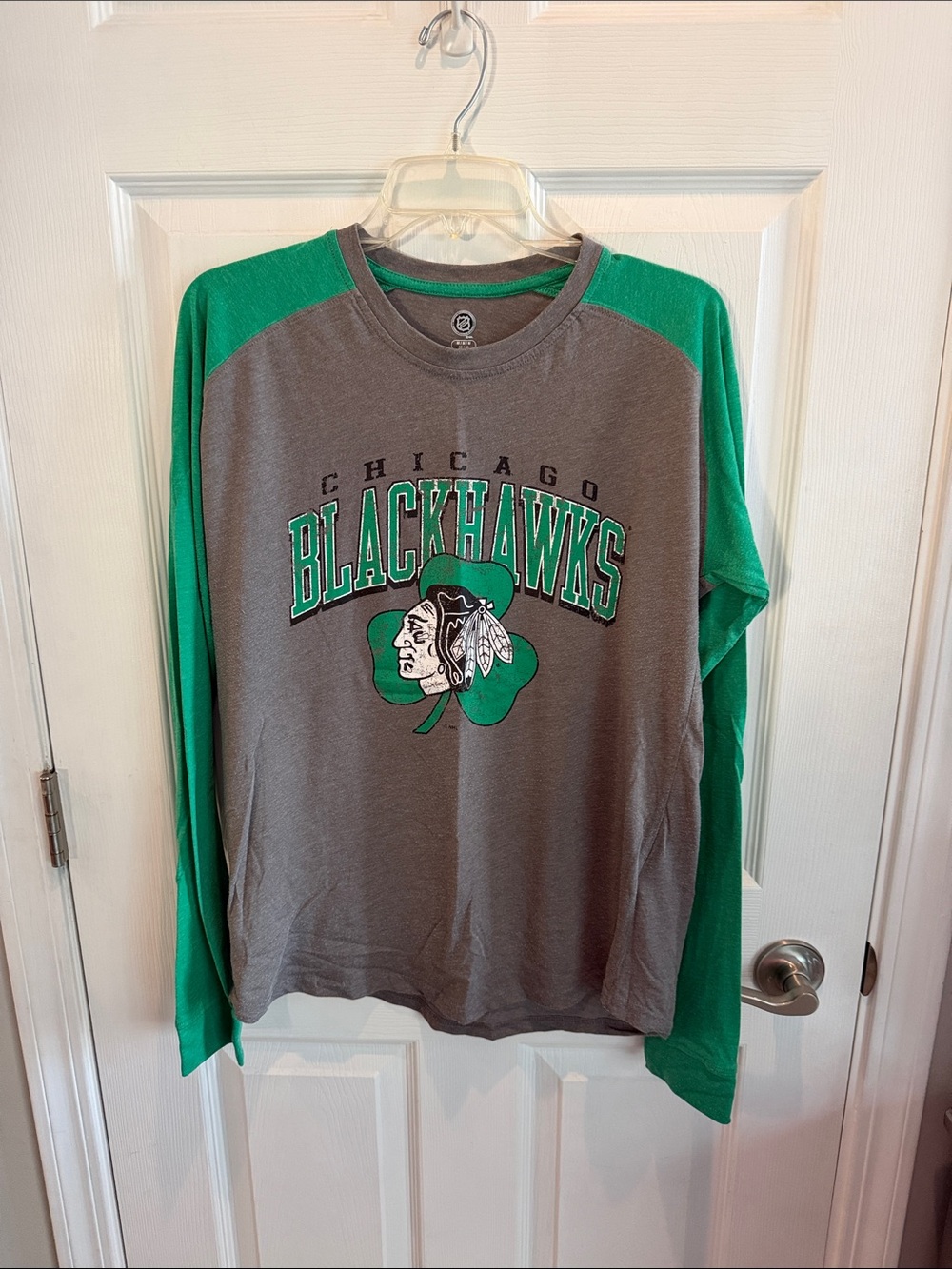 NHL Chicago Blackhawks Gray and Green Raglan Long Sleeve Tee